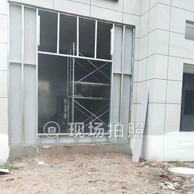 泄爆窗 泄爆窗